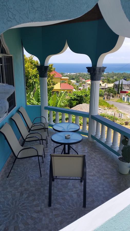 Bailey'S Bed And Breakfast Ранэвей-Бей Экстерьер фото